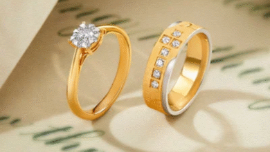 Gold engagement rings